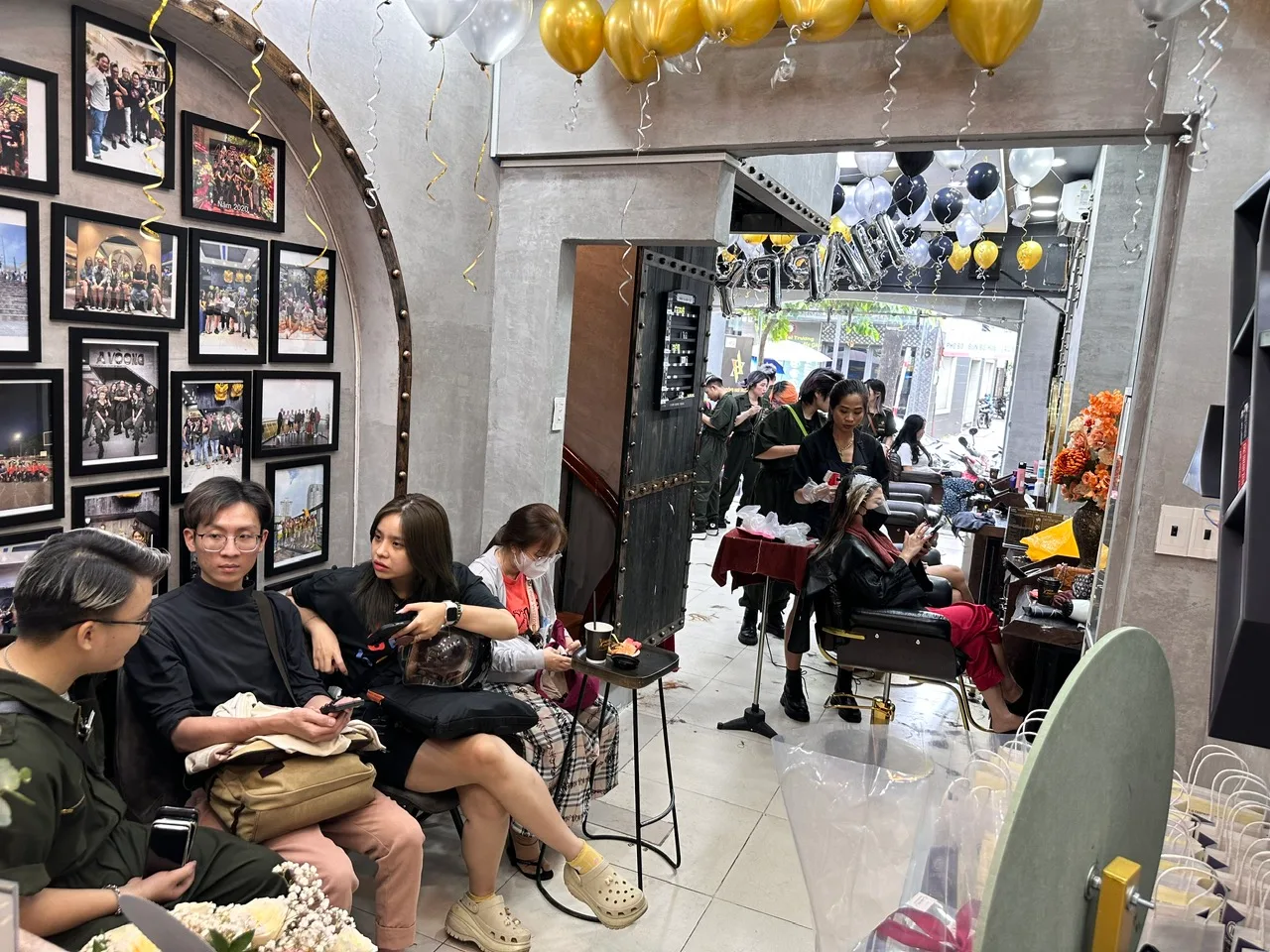 Hair Salon A Vòong – Nâng Tầm Vẻ Đẹp Mái Tóc Tại Quận Tân Phú