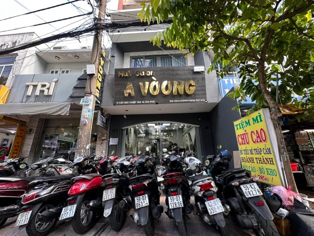 A Vòong Hair Salon